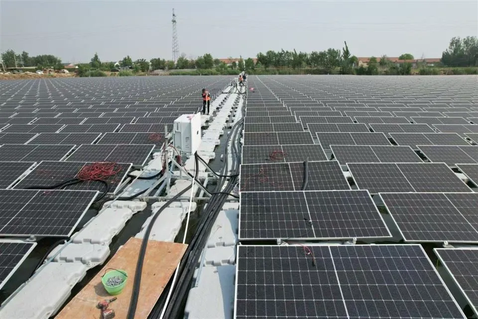 floating solar mounting system_